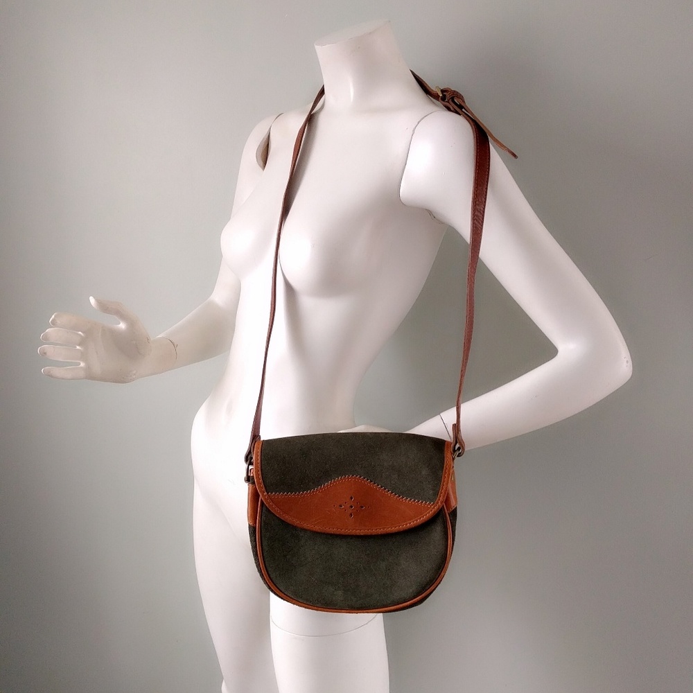 Vtg GH Bass Olive Suede Crossbody Saddle Purse